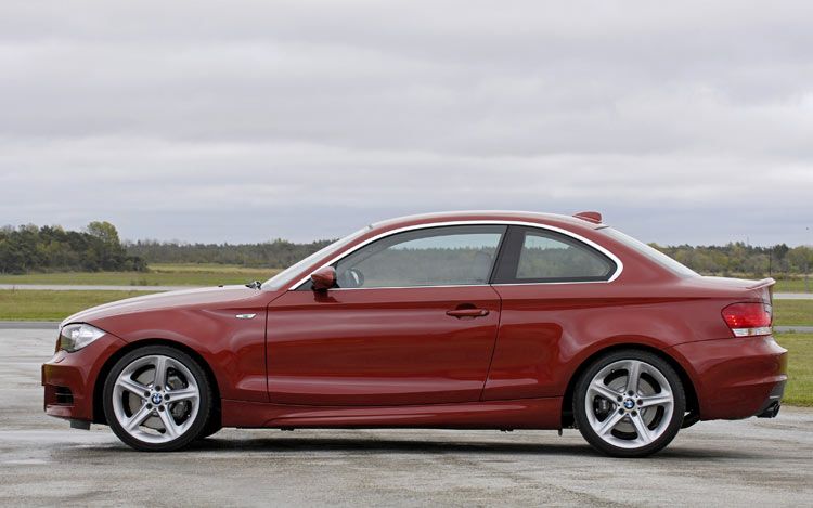 BMW 1-Series owners believe the car has front-wheel drive at 80 percent.