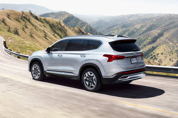 2022 Hyundai Santa Fe, PHEV $5700 More Expensive than Hybrid Model