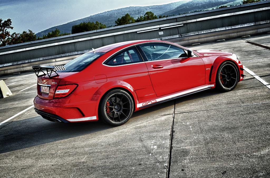 Mercedes-Benz C63AMG Black Series by GAD packs 850HP