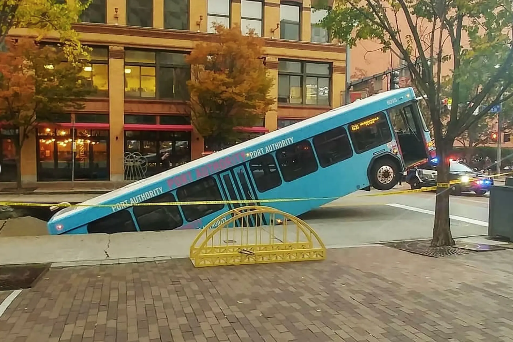 Big Bus Swallowed By Bigger Sinkhole In Pittsburgh