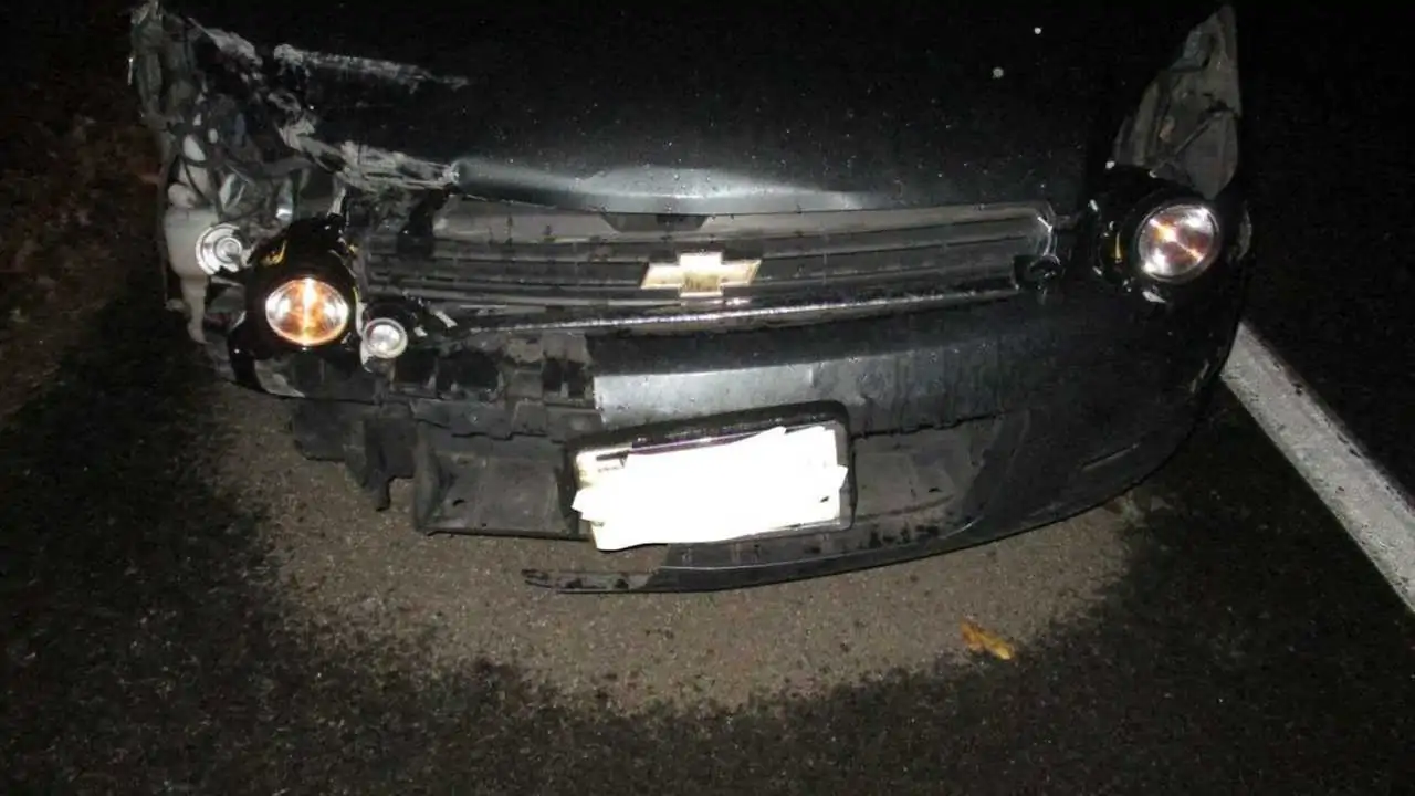 Man Gets Busted for Duct-Taping Flashlights to His Car for Headlights