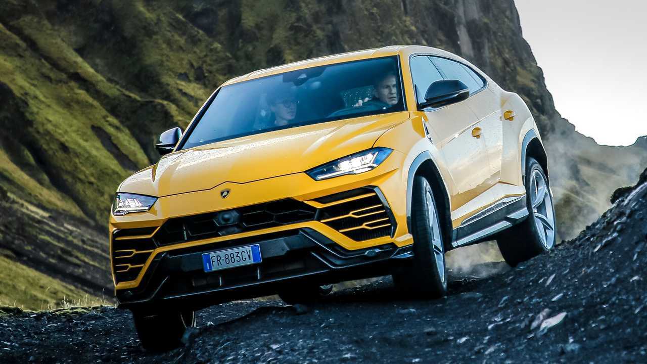 Lamborghini sets all-time sales record with 8,405 cars delivered in 2021