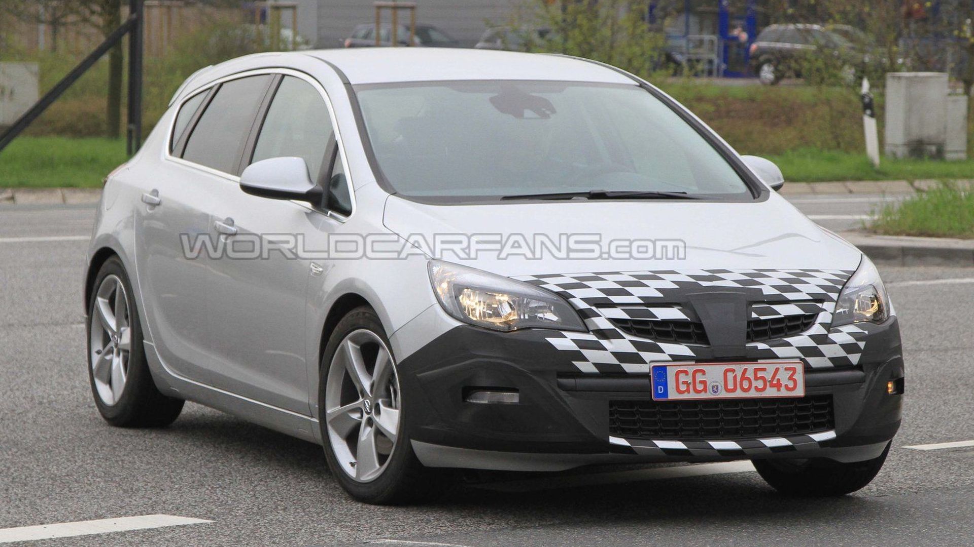 2011 Opel Astra GSI first spy photos