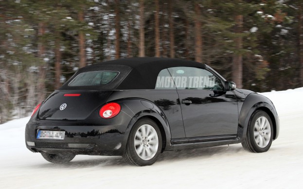 2013 Volkswagen Beetle Cabrio spied