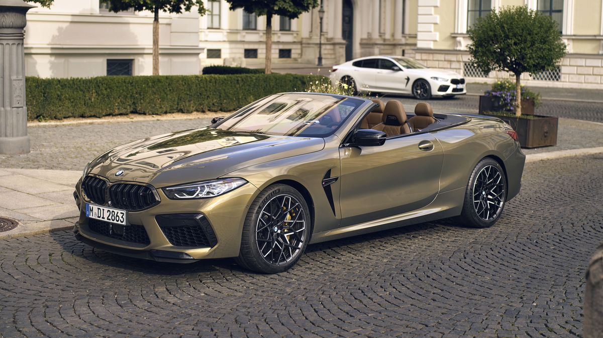 BMW M8 Coupe and Convertible - New BMW M8 Coupe