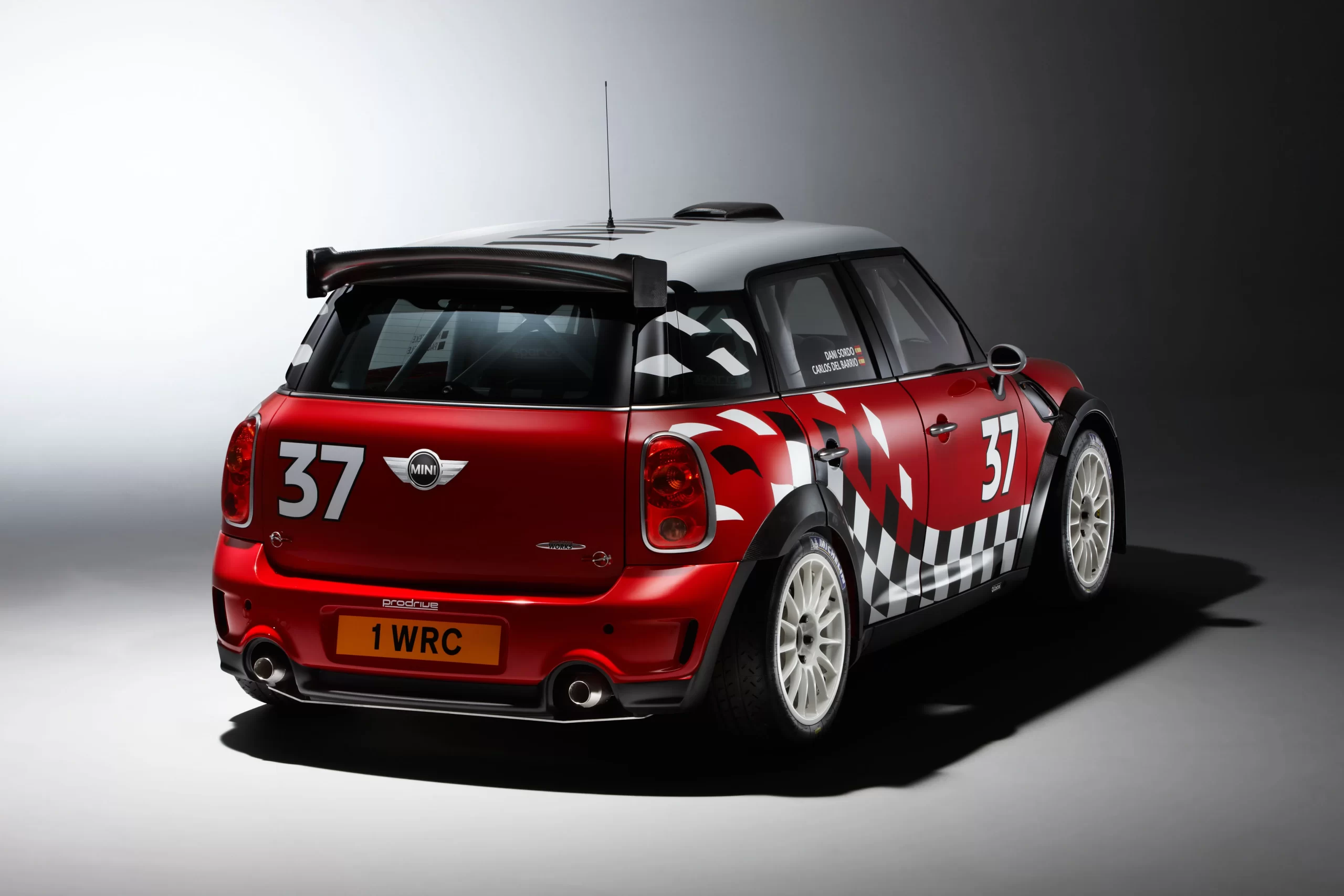 MINI Countryman WRC revealed