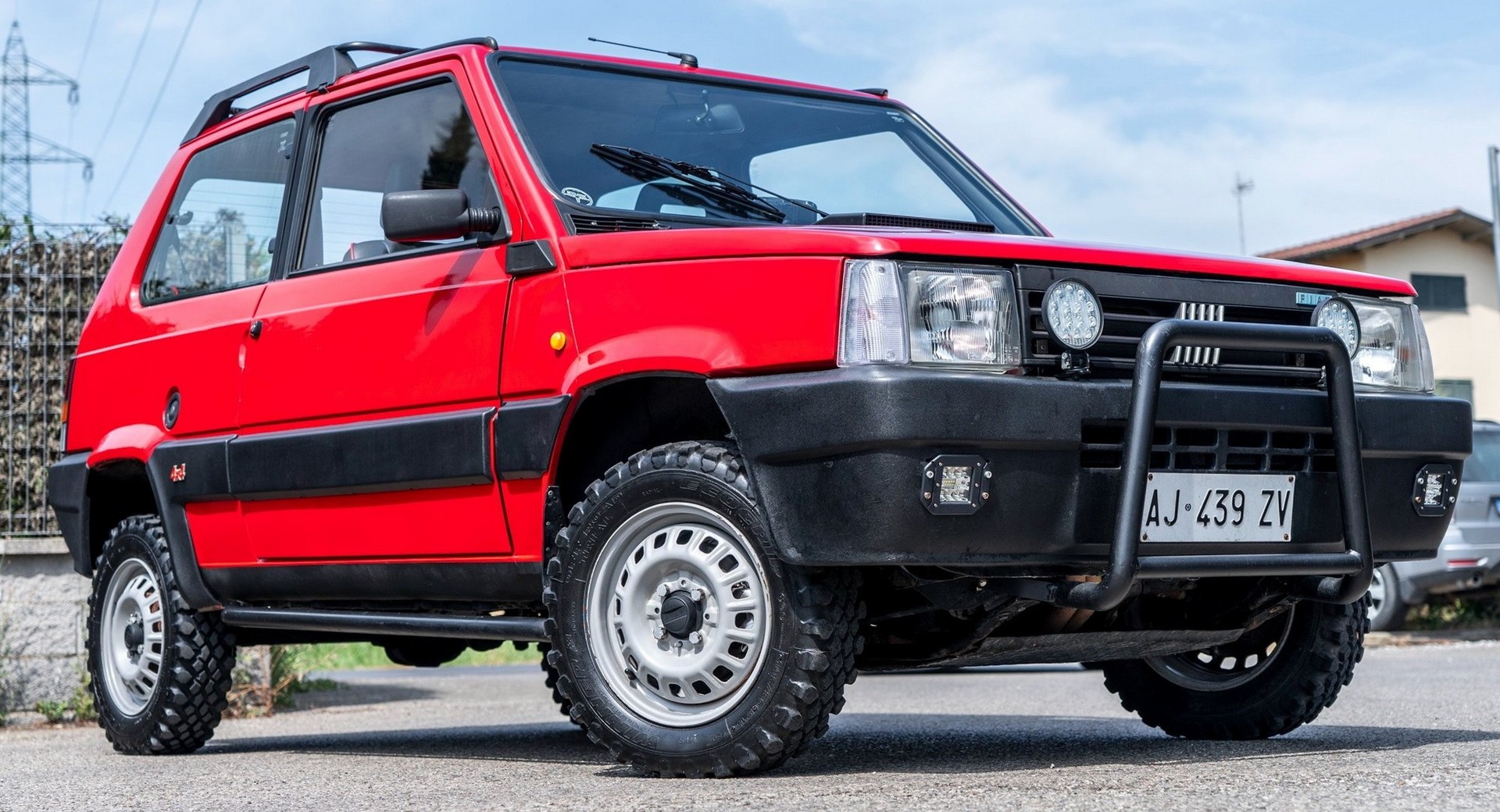 Fiat Panda 4X4 is back to its former glory