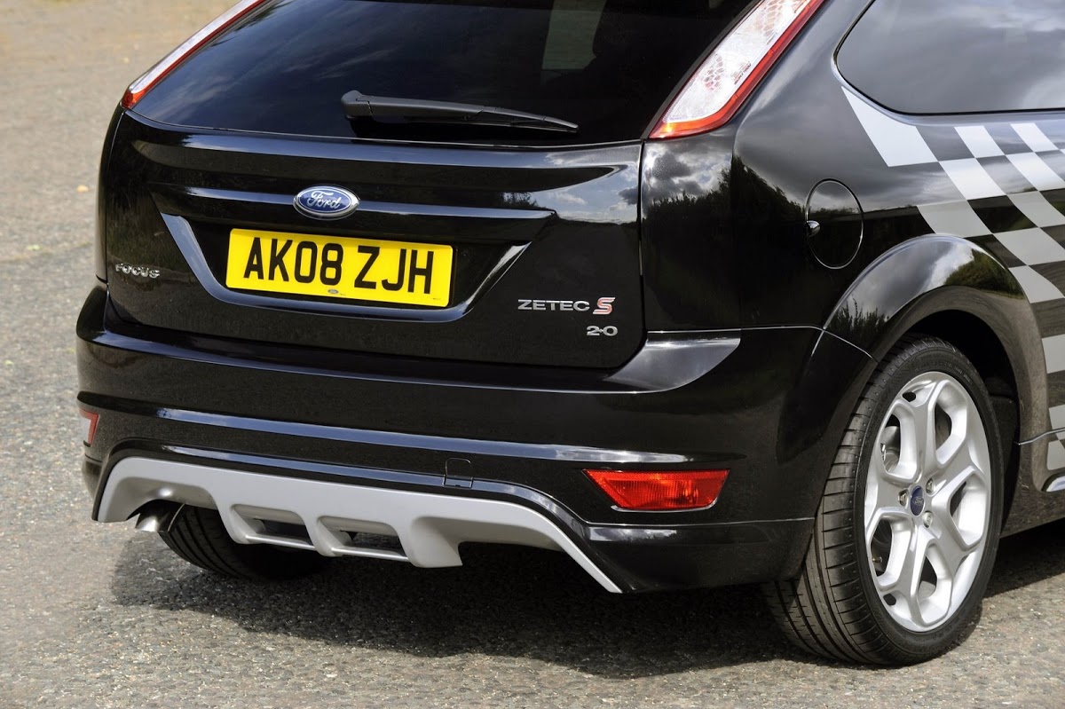 Ford Focus Zetec S Sporty Added to UK