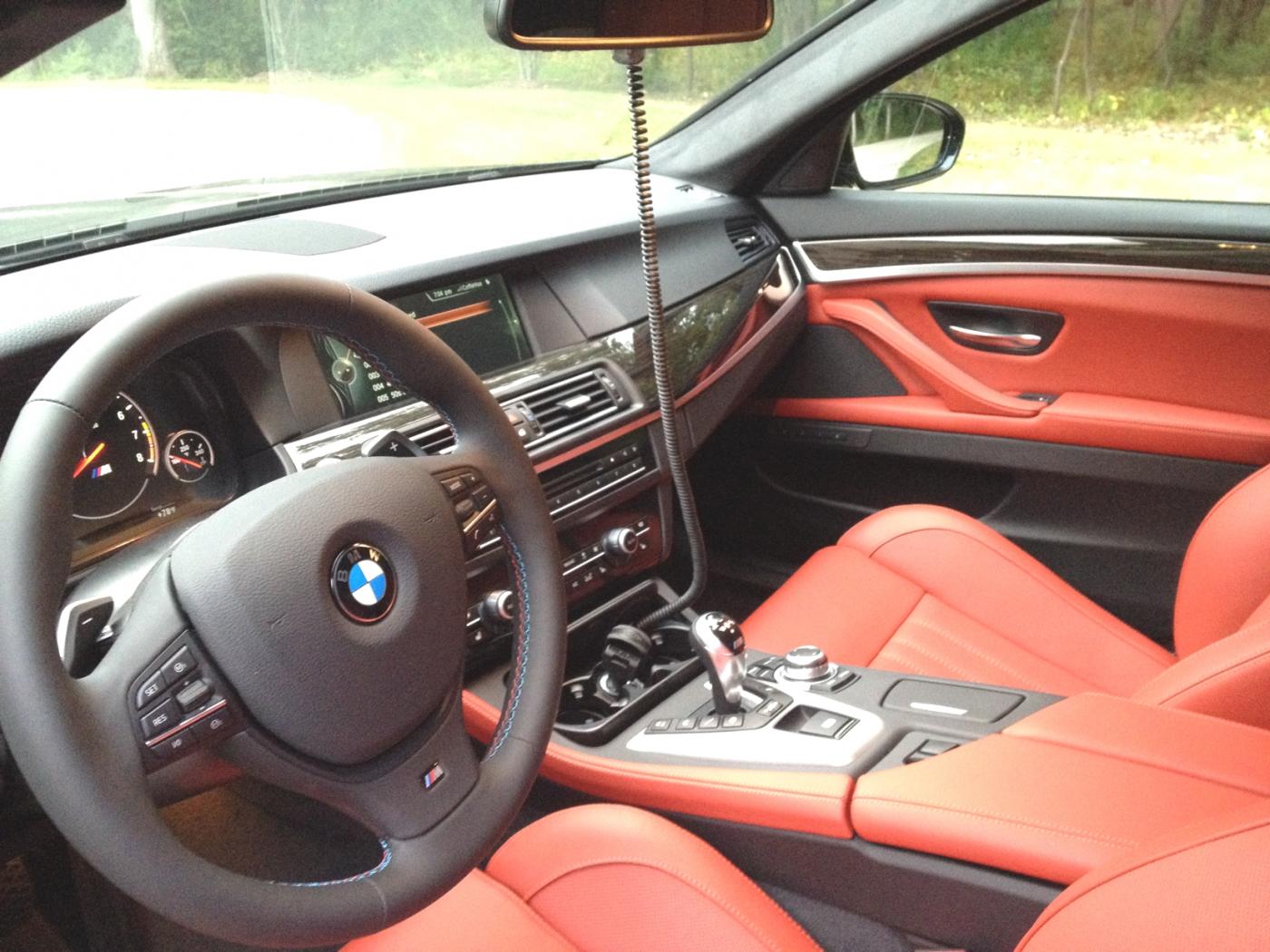 BMW M5 F10 interior captured up close