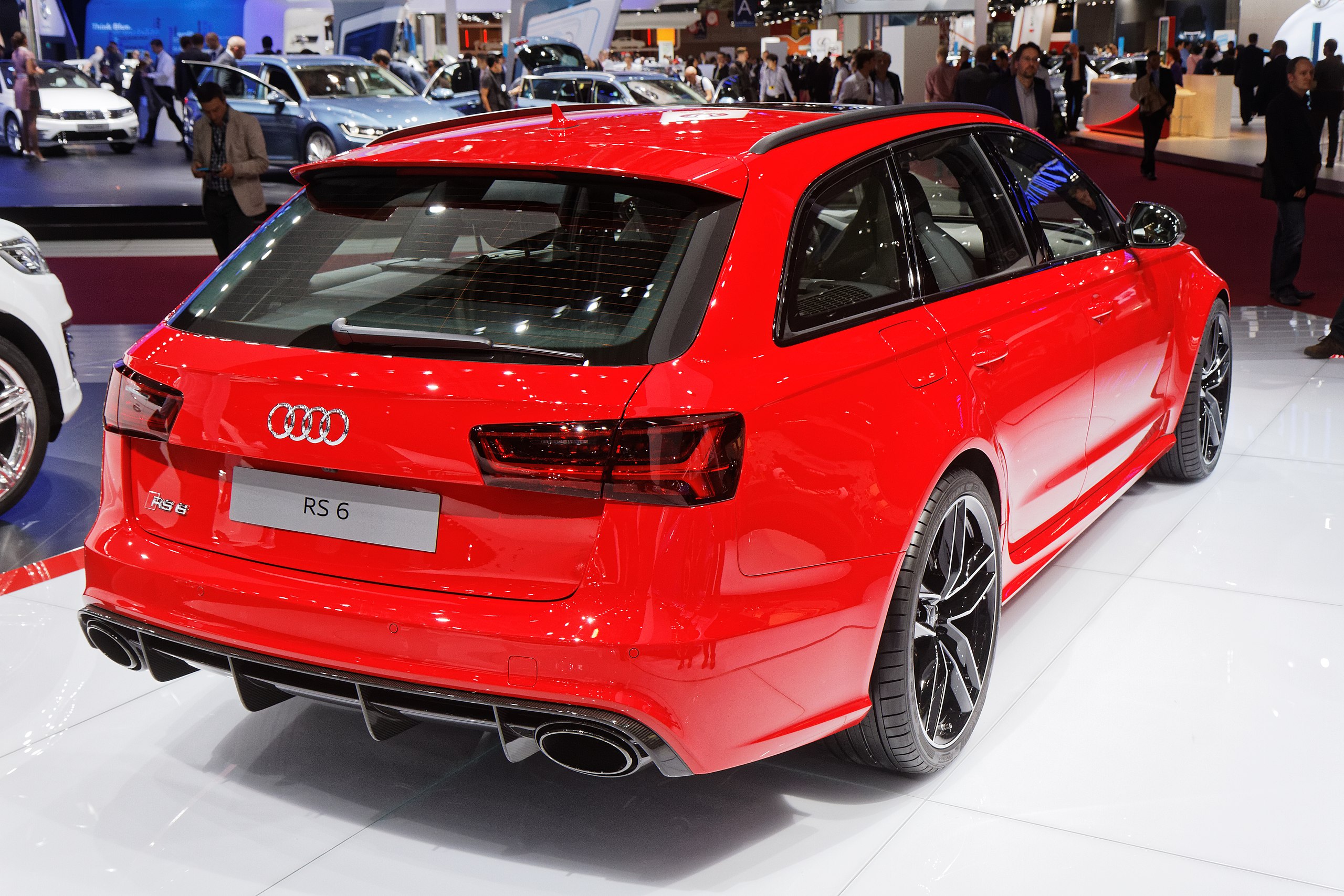 Official unveiling of 2014 Audi RS6 Avant