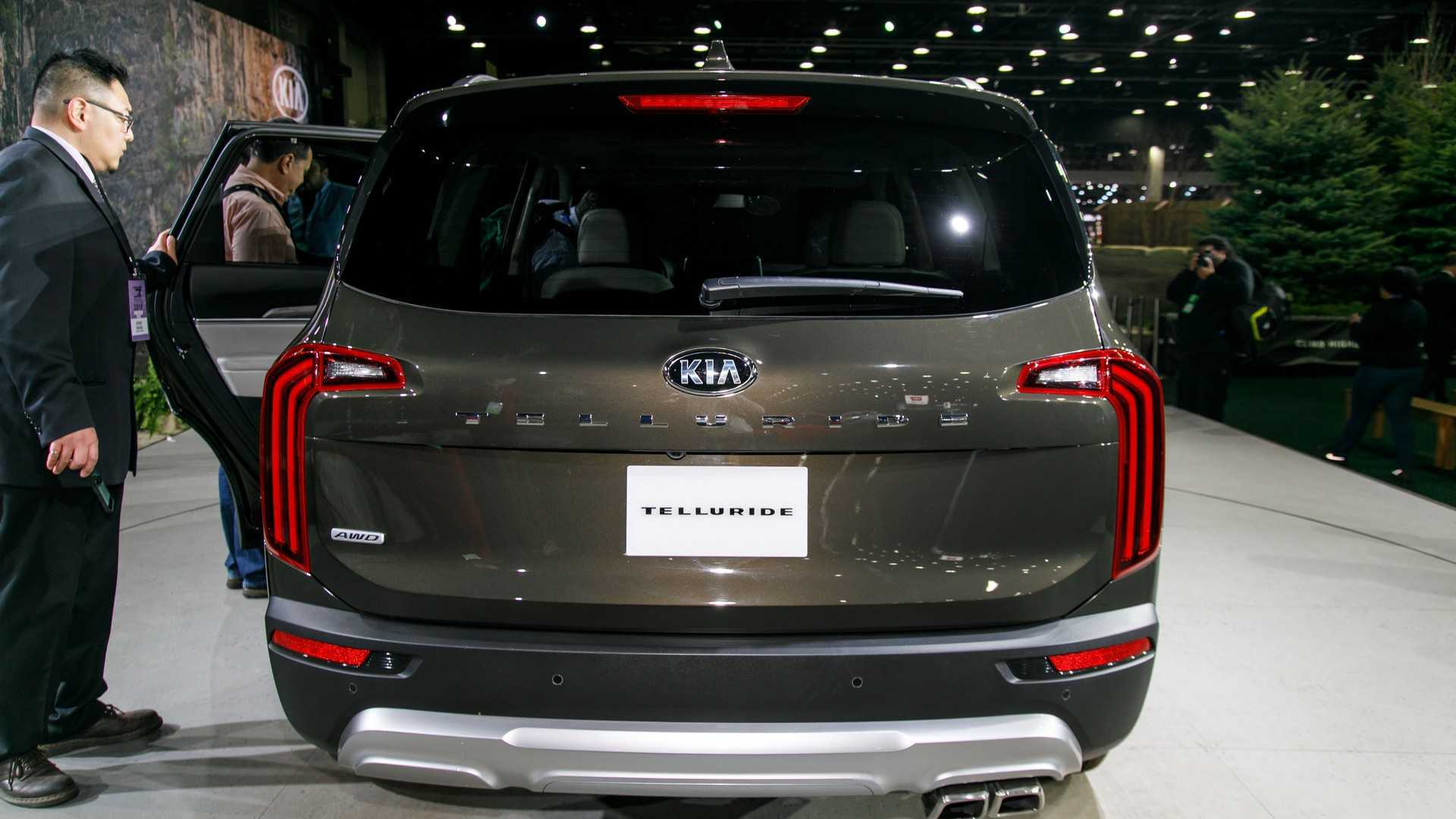 Most Expensive 2020 Kia Telluride Costs $50,775