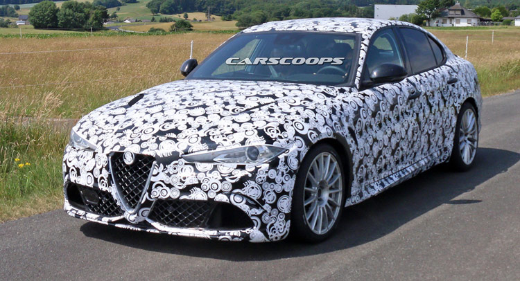 Alfa Romeo Giulia is said to have a top speed 321 km/h