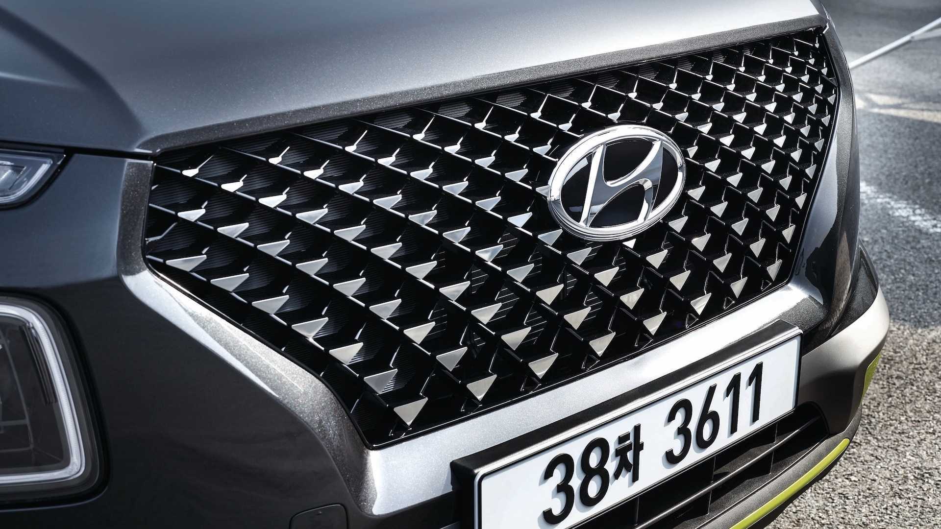 Hyundai Venue Flux Gets a Hot-Stamped Front Grille