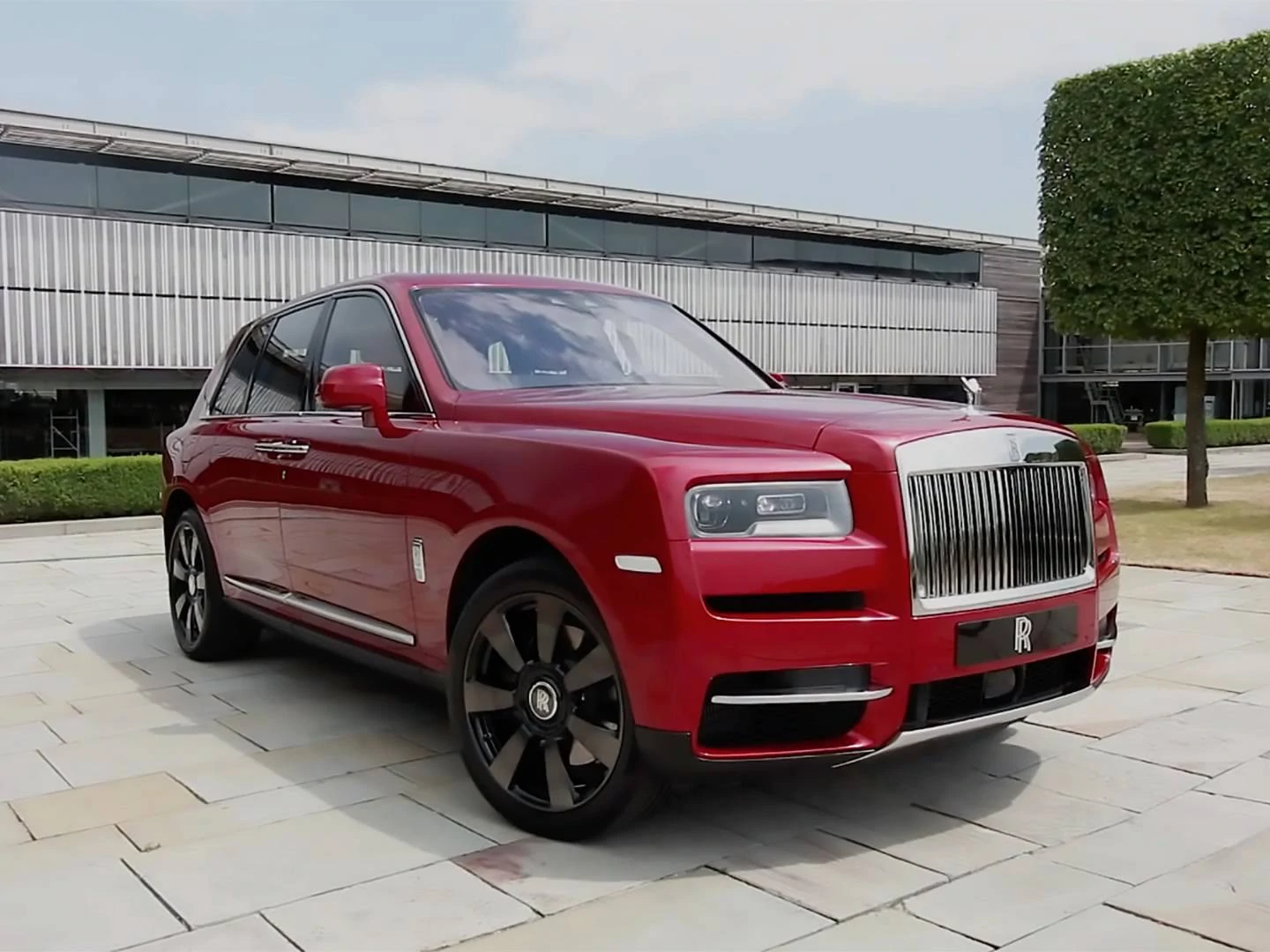 Rolls-Royce Cullinan Launch edition - Video