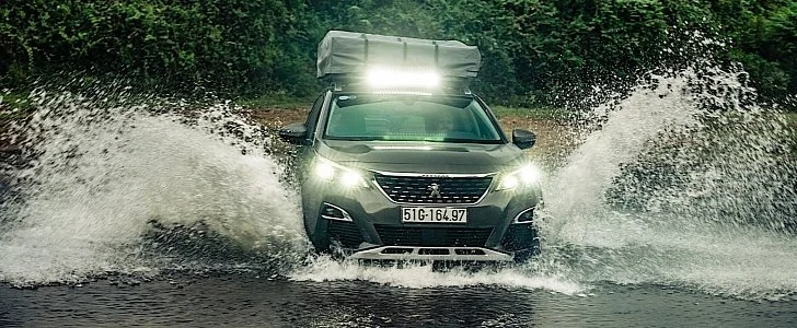 Peugeot 3008 Concept Is An Adventurous SUV