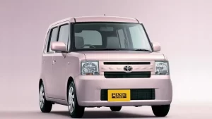 Toyota Pixis Space revealed for Japan