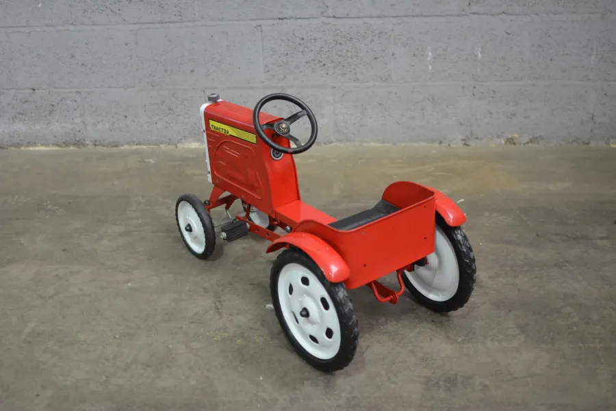 More than 140 pedal cars to be sold at auction