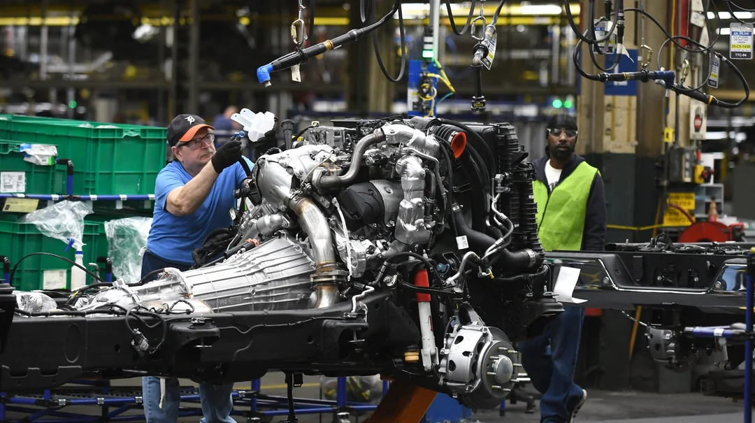 GM Workers Get $12K Bonus Checks