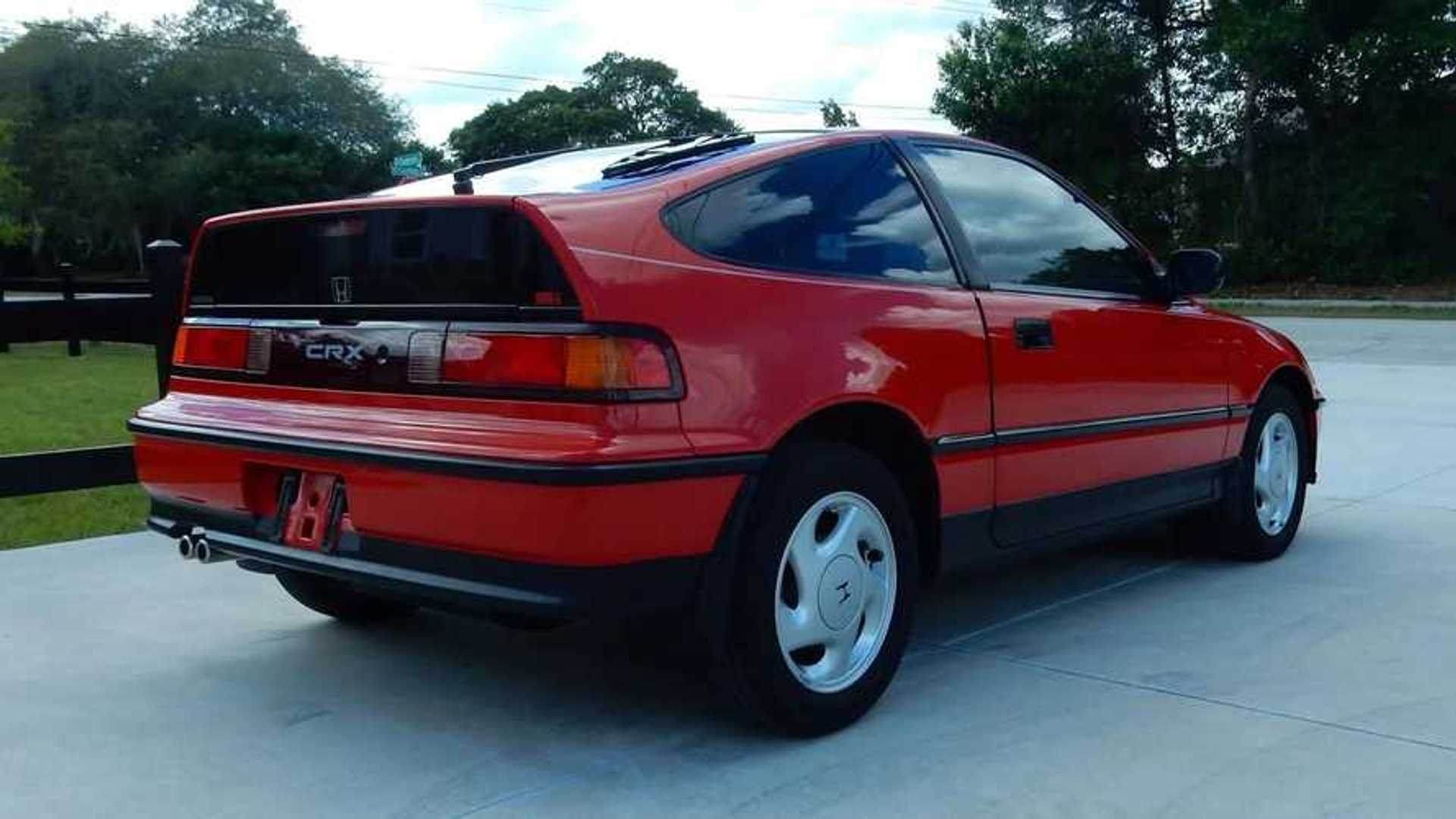 1990 Honda CRX Si Fetches $40,000 At Auction