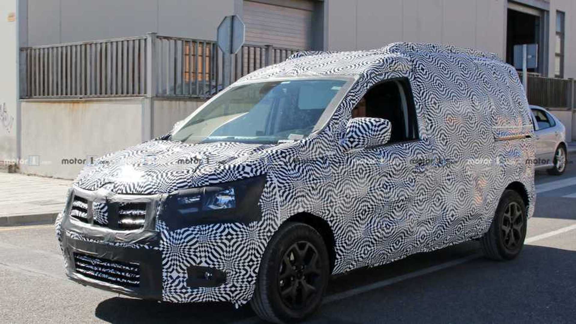 2020 Renault Kangoo makes a spy photo debut [UPDATE]