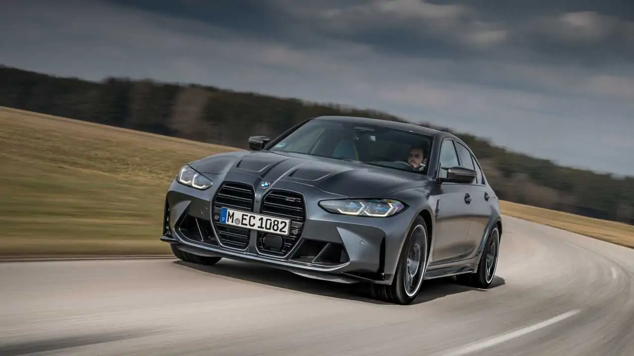 BMW M3CS - Exclusive M Headlights and No Manual Gearbox