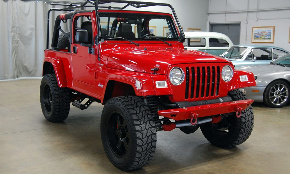 Get Anywhere Fast with This Viper-Powered Jeep Wrangler