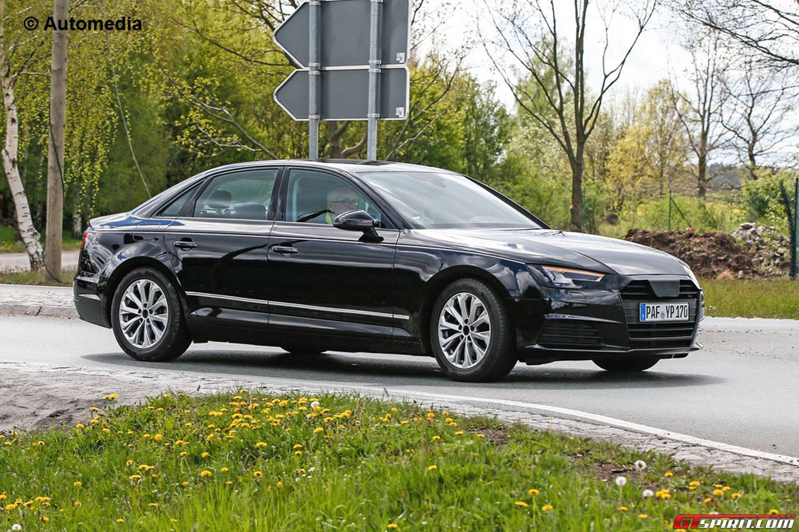 2016 Audi A4 spied undisguised (10 photos)