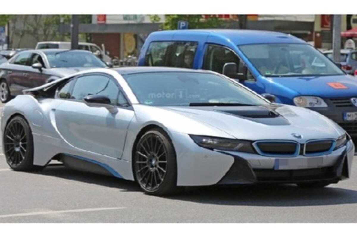 Additional cooling vents are possible for the BMW i8 high-performance variant