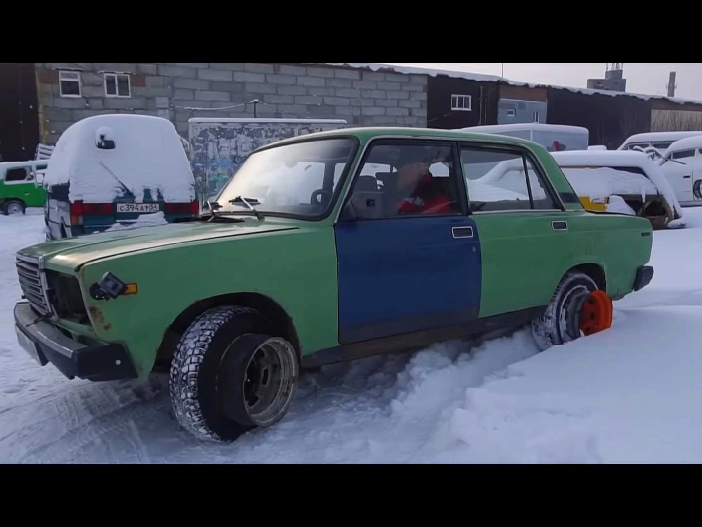 DIY All-Wheel Drive Lada Refines the Term "Sketchy"