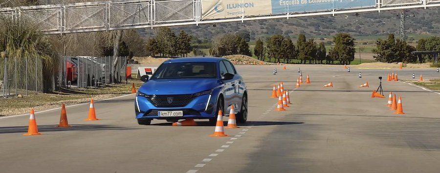 2022 Peugeot 308 Moose Test Hindered by Power Steering Failure