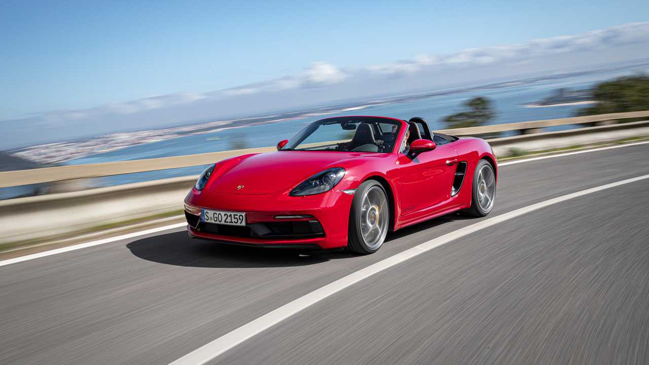 Porsche Boxster, Cayman EV Development Hindered By Heavy Batteries