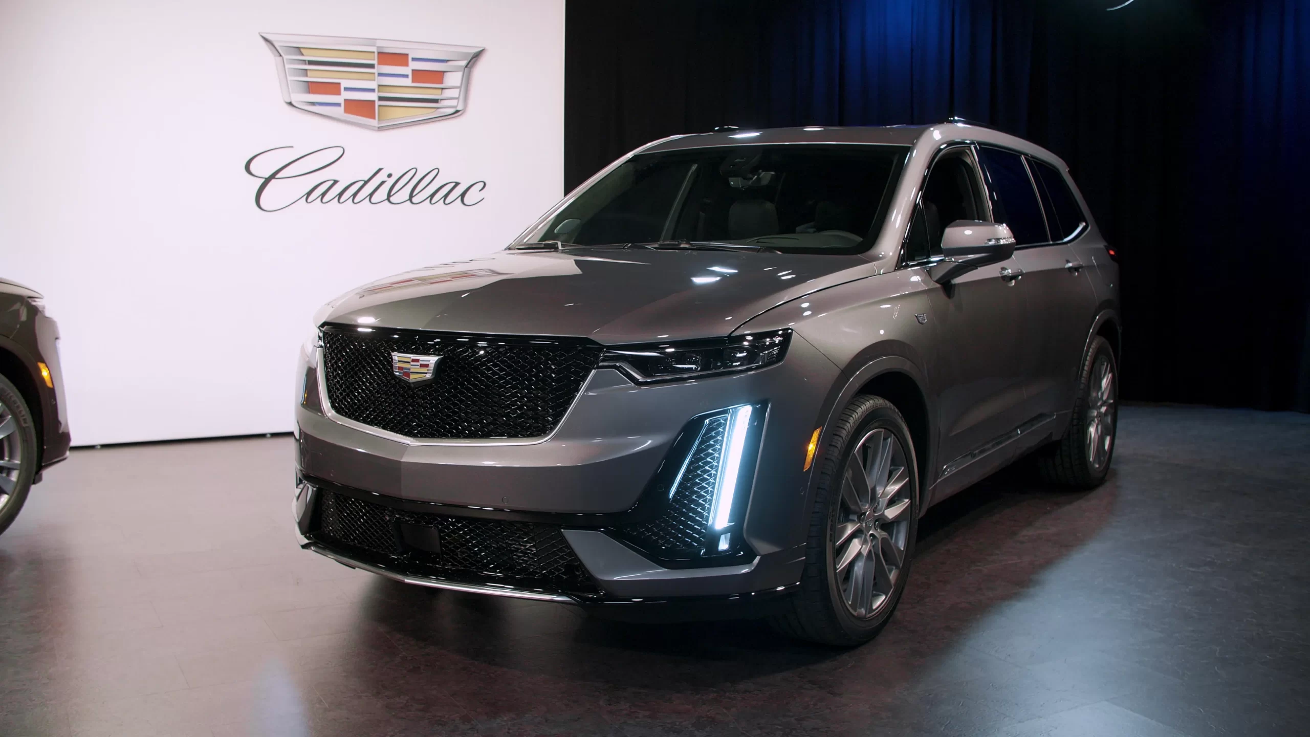 2020 Cadillac XT6 Live from The Detroit Auto Show