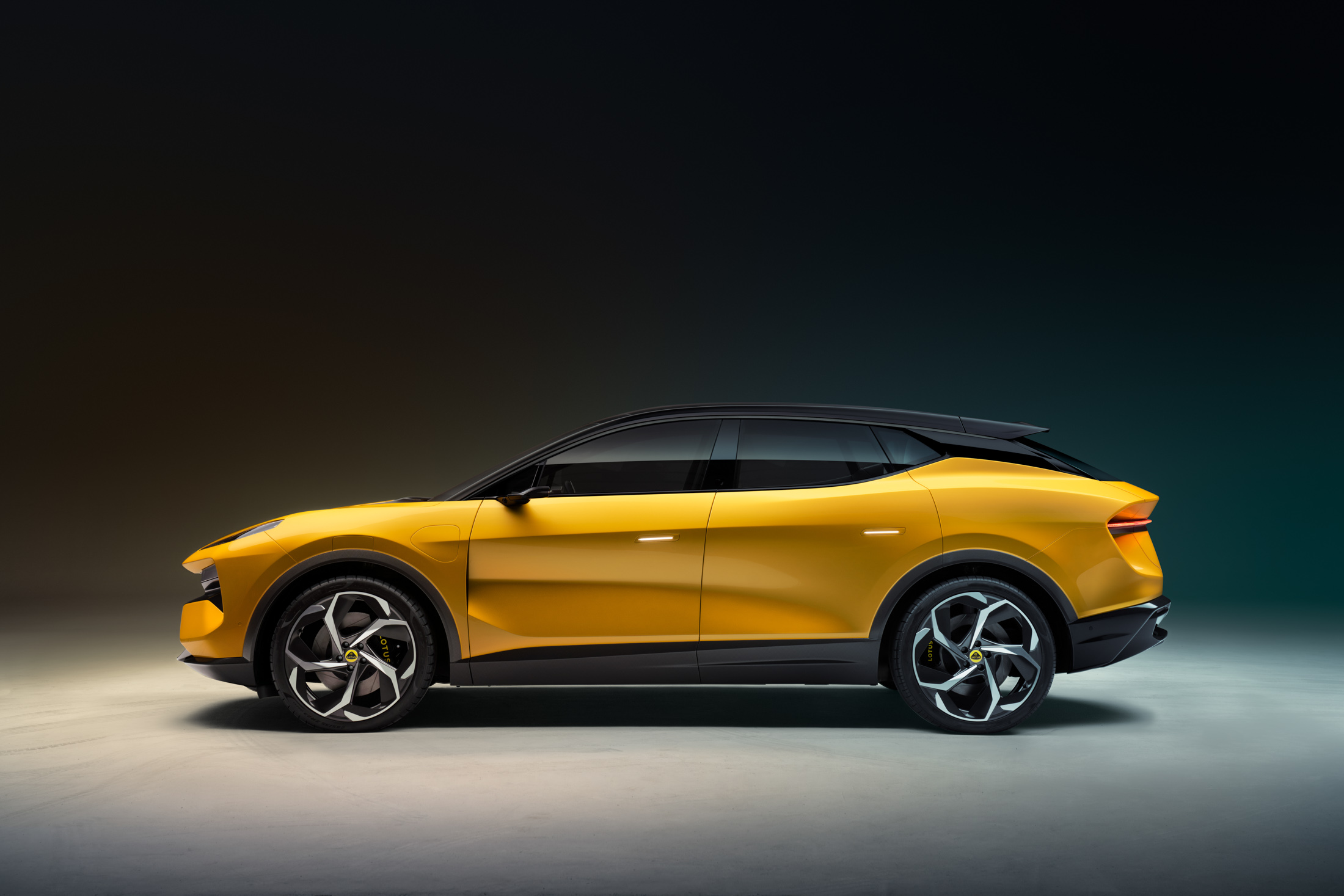 Lotus Electric SUV To Debut March 29, Made in China