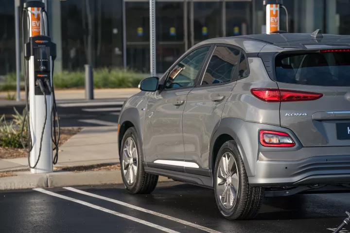 2019 Hyundai Kona Electric Has 250 Miles Of Range