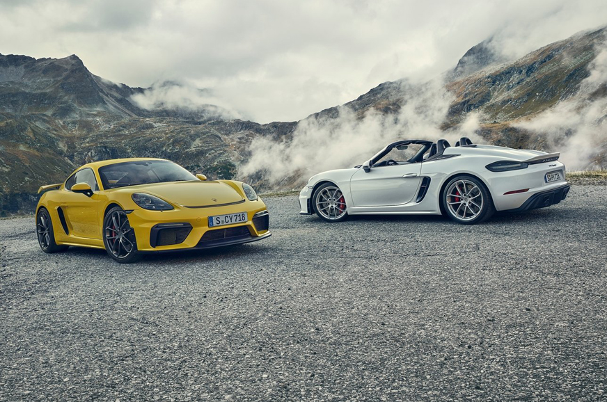 Porsche 718 Cayman GT4 Porsche 718 Boxster Spyder