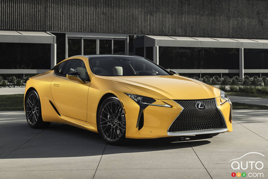 Lexus Introduces the Colorful LC and UX One-Offs at Pebble Beach