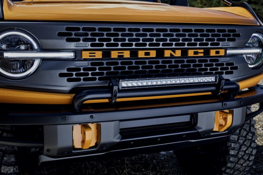 Ford Uncertain If The Coyote Ve8 Will Fit In The New 2021 Bronco