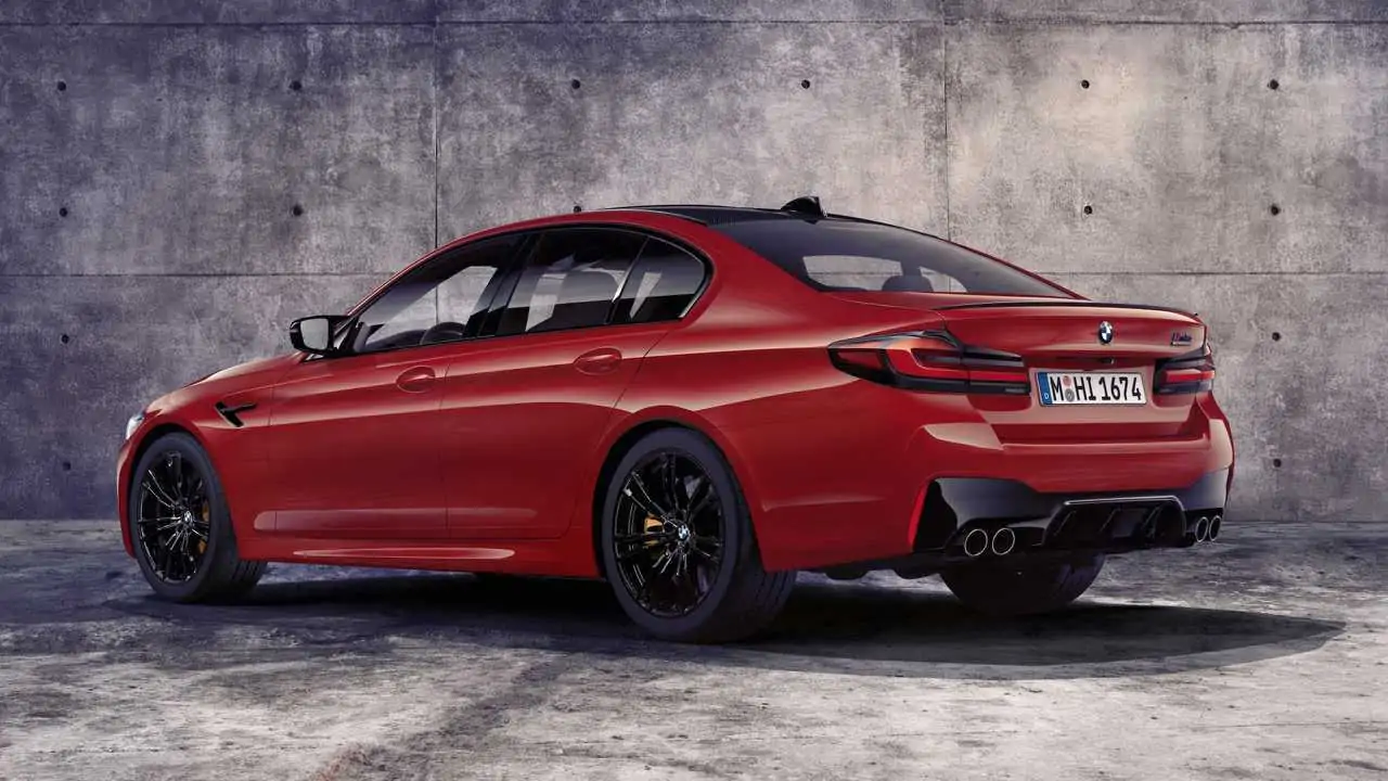 BMW M5 CS to Come Later in the Year with 641 Horsepower