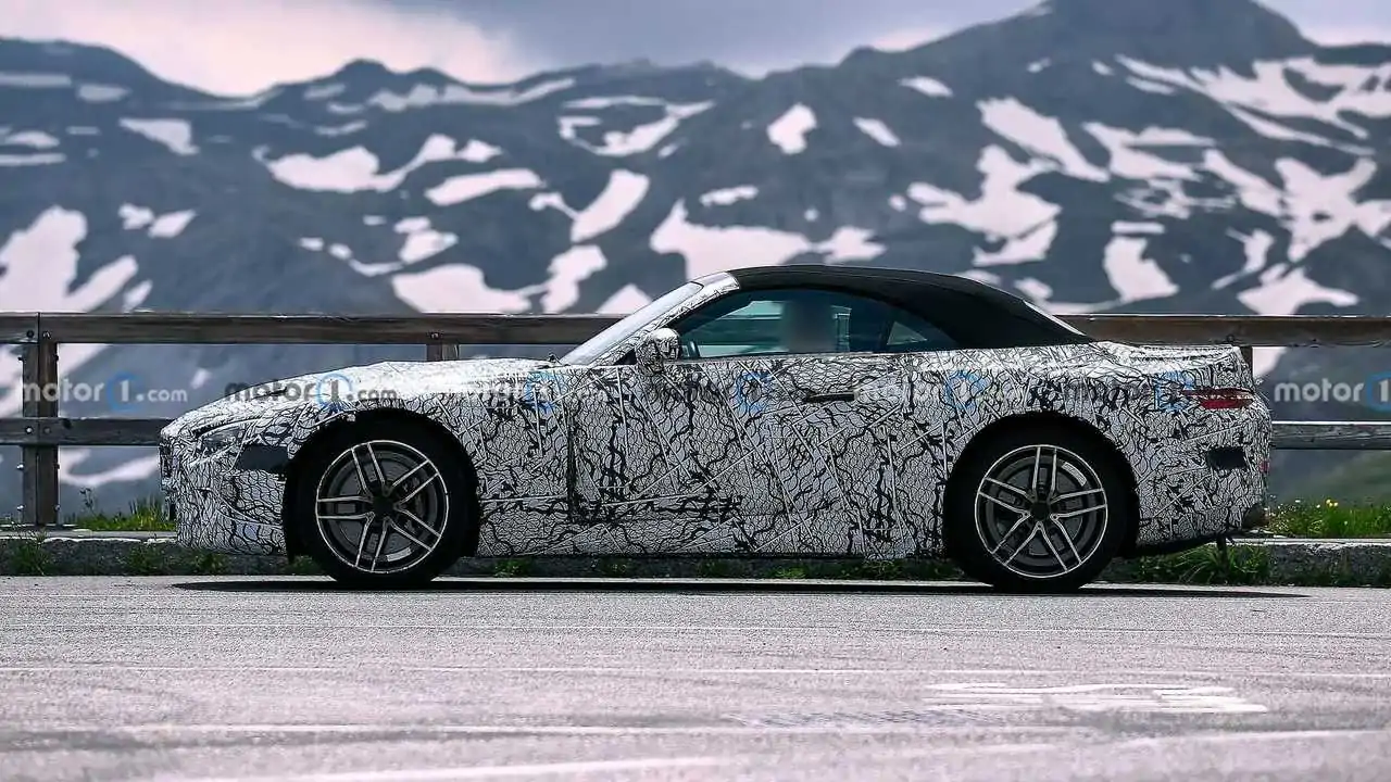 2022 Mercedes-AMG-SL SL Close Up Showing Off Slick Bodywork