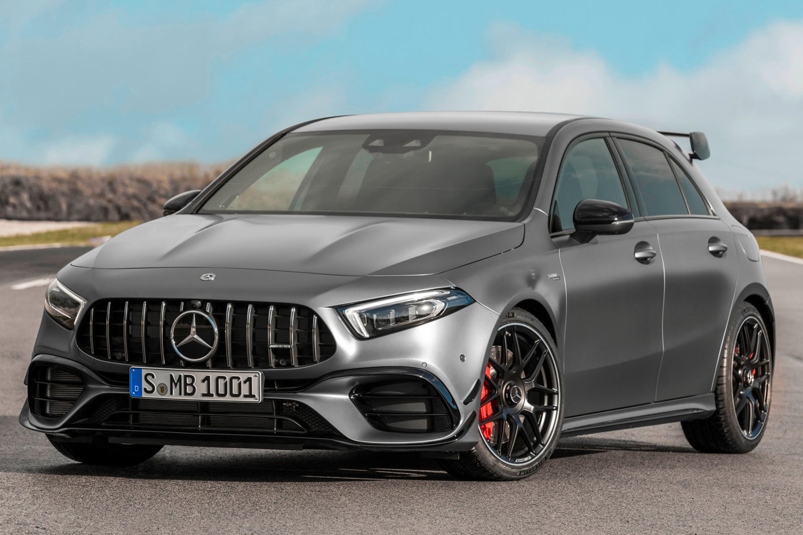 Mercedes-AMG A35 and CLA 35 to Get Panamericana Grille