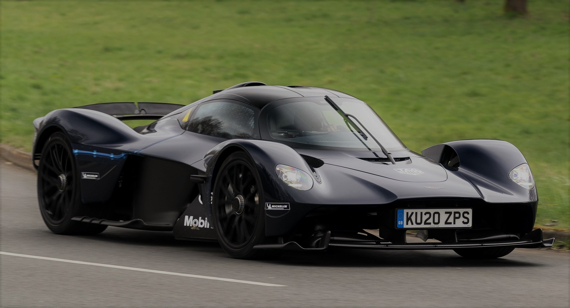 Aston Martin Valkyrie Spy video shows Hypercar Testing in Public