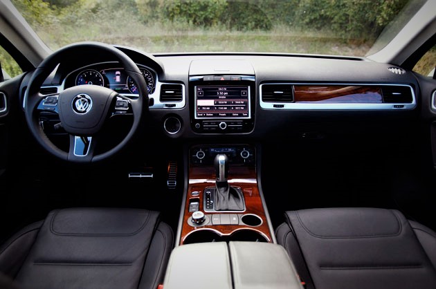 Exclusive options for the 2011 Volkswagen Touareg now available in Germany