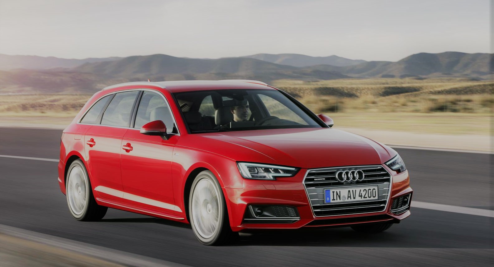 Facelift of 2012 Audi A4/S4