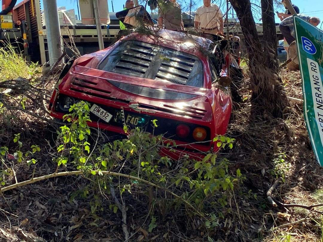 Ferrari F40 is Broken in Australia, but It Looks Salvageable