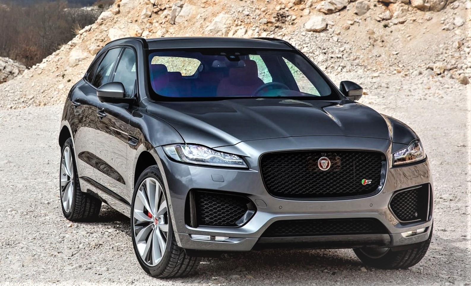 Jaguar J-Pace to Come In 2021 with Upgraded Range Rover Platform