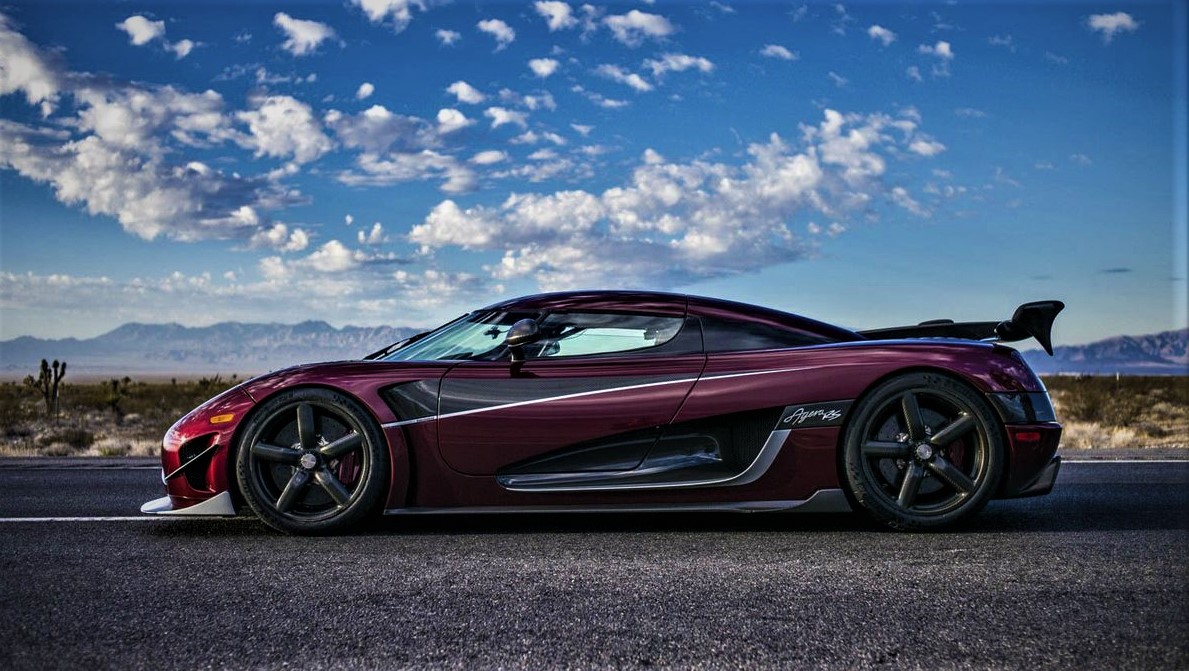 Koenigsegg asserts that it still holds the speed record despite being passively aggressive