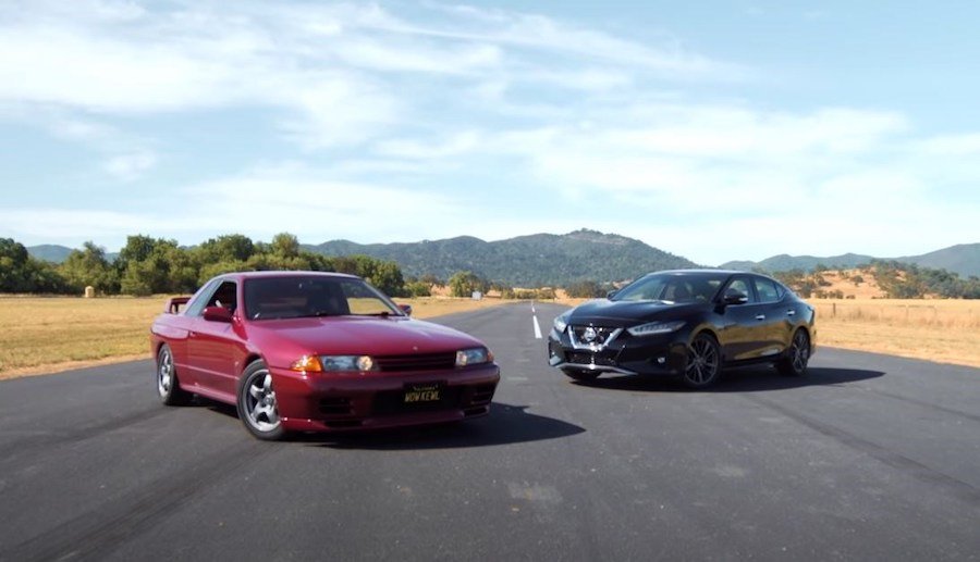 You can watch the 2020 Nissan Maxima Drag Race Classic 1990 Skyline GT-R R32