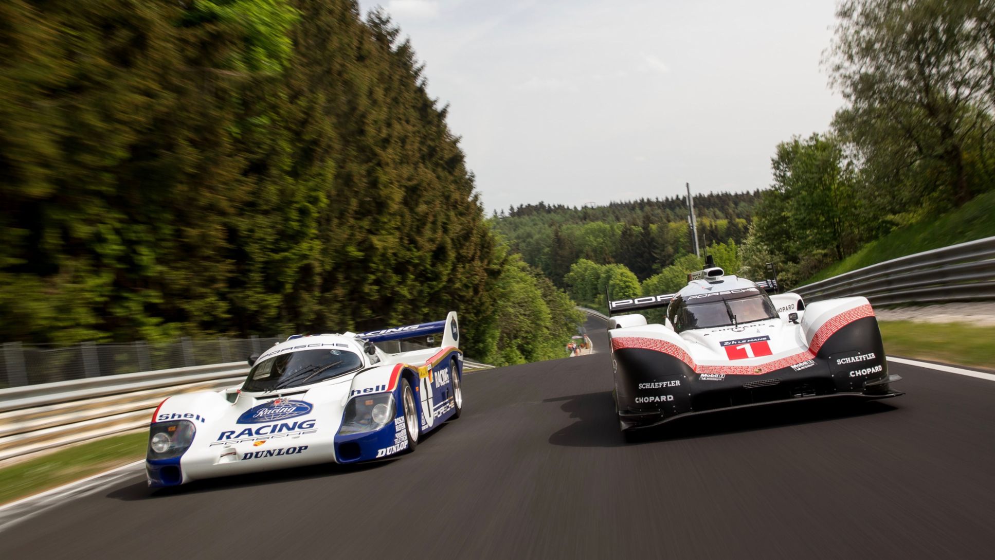 Porsche 956 C, Porsche 919 Hybrid-Evo Driven Together at The Nurburgring