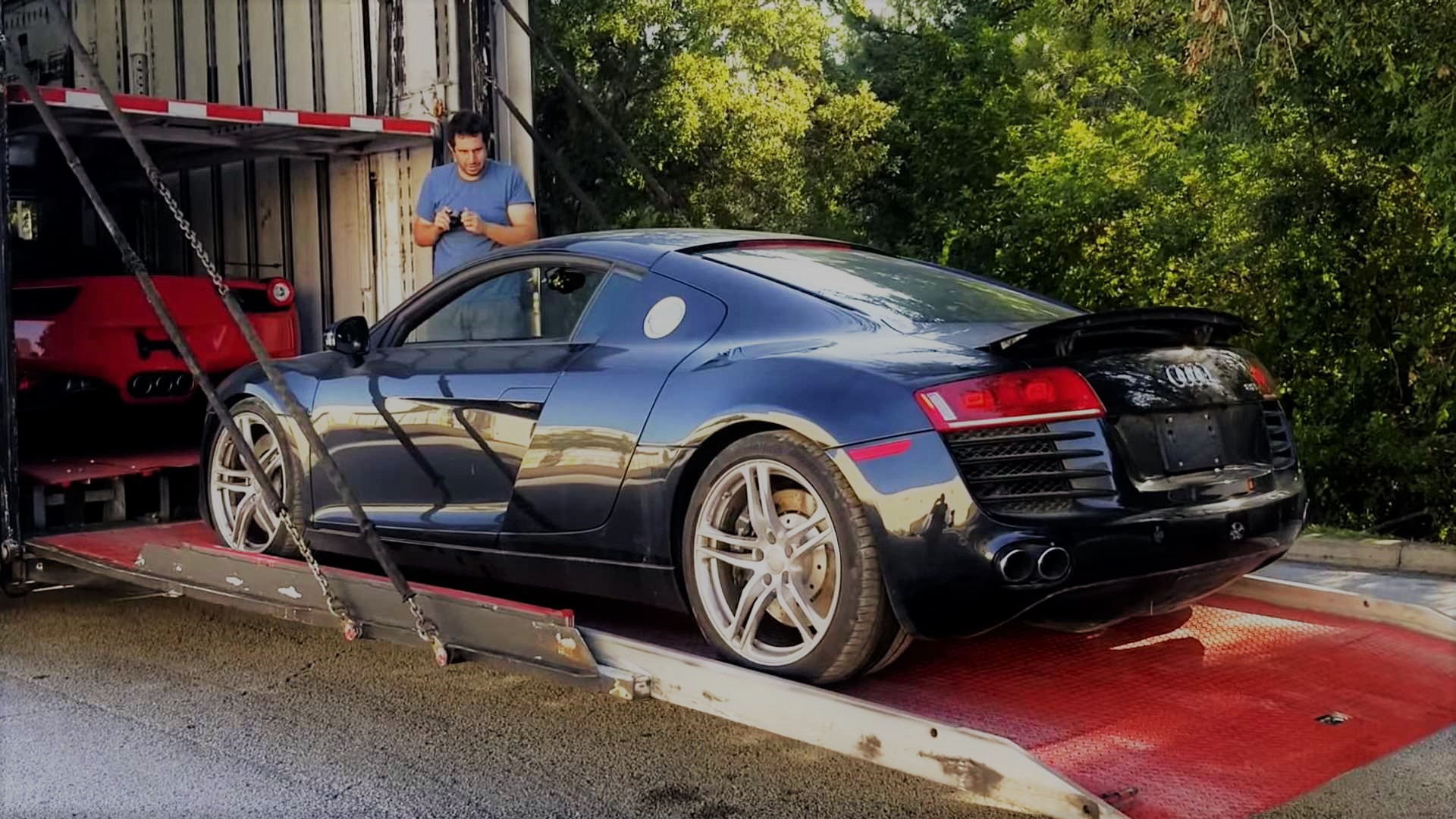 This is a totaled Audi R8 and someone is rebuilding it