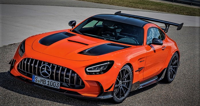 Top Gear Shows You What The Mercedes-AMG GT Black Series Is All About